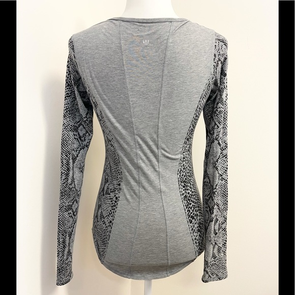Awesome Lululemon snakeskin print top! - Picture 3 of 7